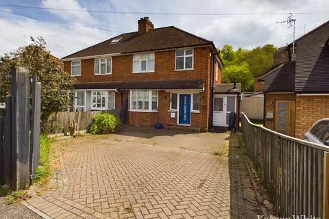 4 bedroom semi-detached house for sale, 3 bed semi with 1 bed annexe - must be seen!!