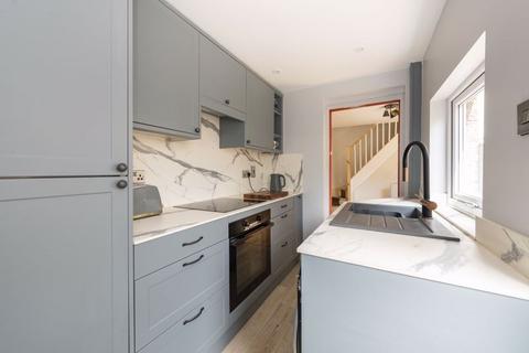 7 Albert Road, Uckfield, TN22 5BH