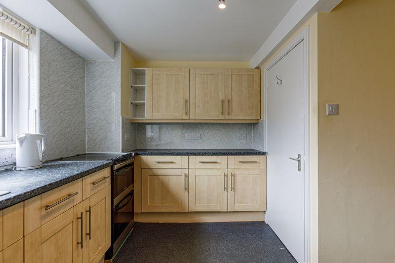 Breakfasting Kitchen