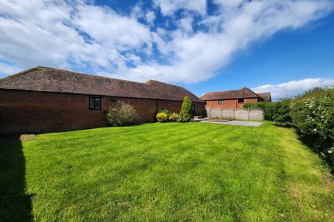 3 bedroom barn conversion to rent, 7 Lower Brockhurst Farm Barns. TF11 8BF