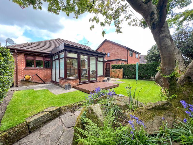 The Parklands, Congleton 3 bed detached bungalow £350,000