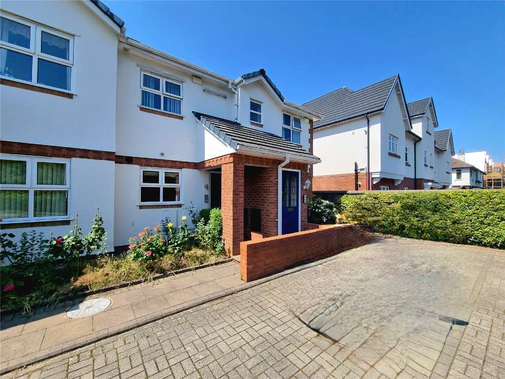 Quarry Court, Telegraph Road, Heswall, Wirral, CH60 2 bed apartment for