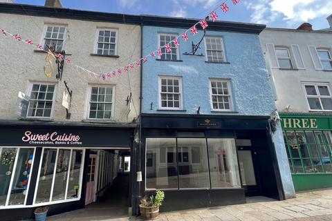 Shop to rent, St. Mary Street, Chepstow NP16