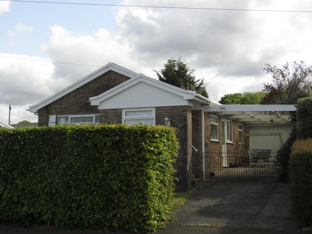 Delffordd, Rhos, Pontardawe, Swansea. 3 bed detached bungalow for sale