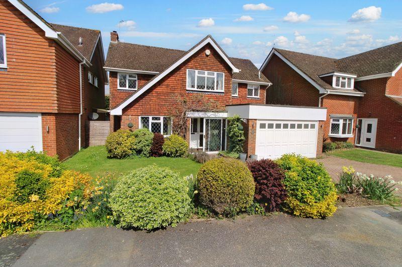 Wheeler Avenue, Penn HP10 4 bed detached house for sale £1,000,000