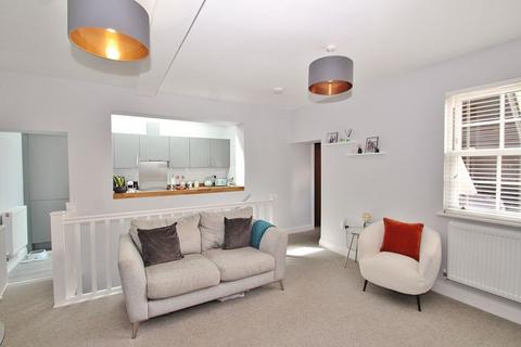 Flat 5, St Michaels House Acre End Close, Eynsham, Witney, OX29 4AE