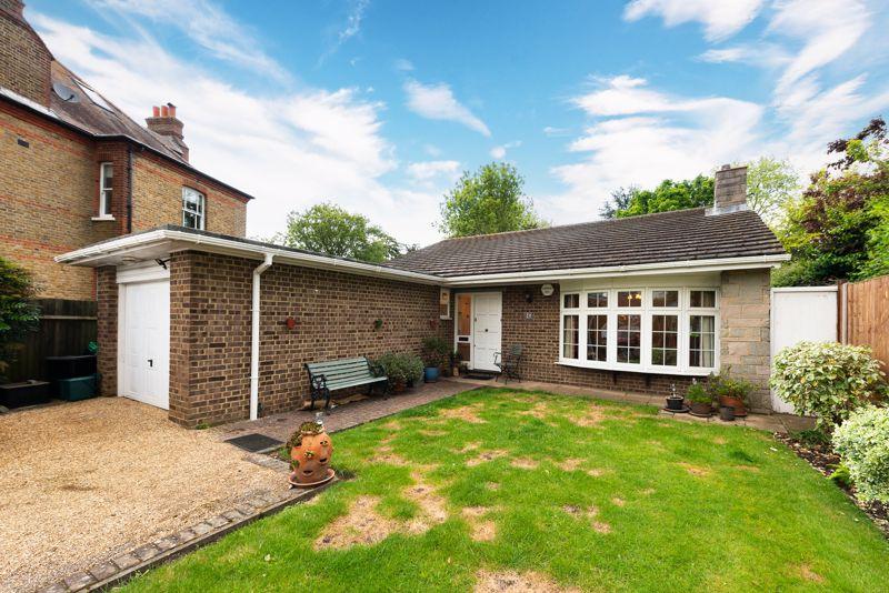 Shawfield Park, Bickley, Bromley 3 bed bungalow for sale £1,000,000