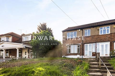 undefined, Stoneleigh Road, Clayhall, IG5
