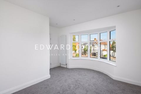 undefined, Stoneleigh Road, Clayhall, IG5