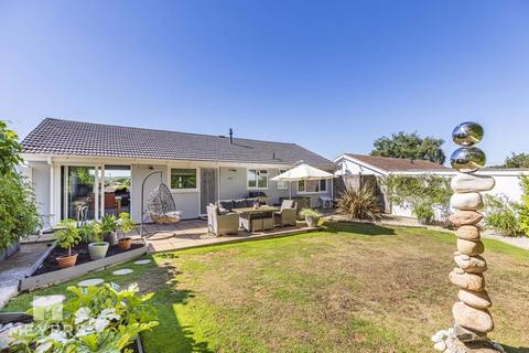 3 bedroom detached bungalow for sale, Hillside Drive, Christchurch