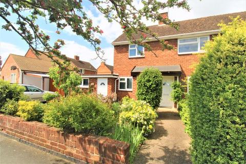 1 Battleton Road, Evesham, WR11 1HT