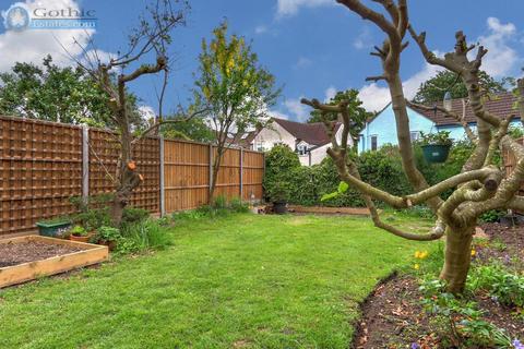 34 Chase Close, Arlesey, SG15 6UU