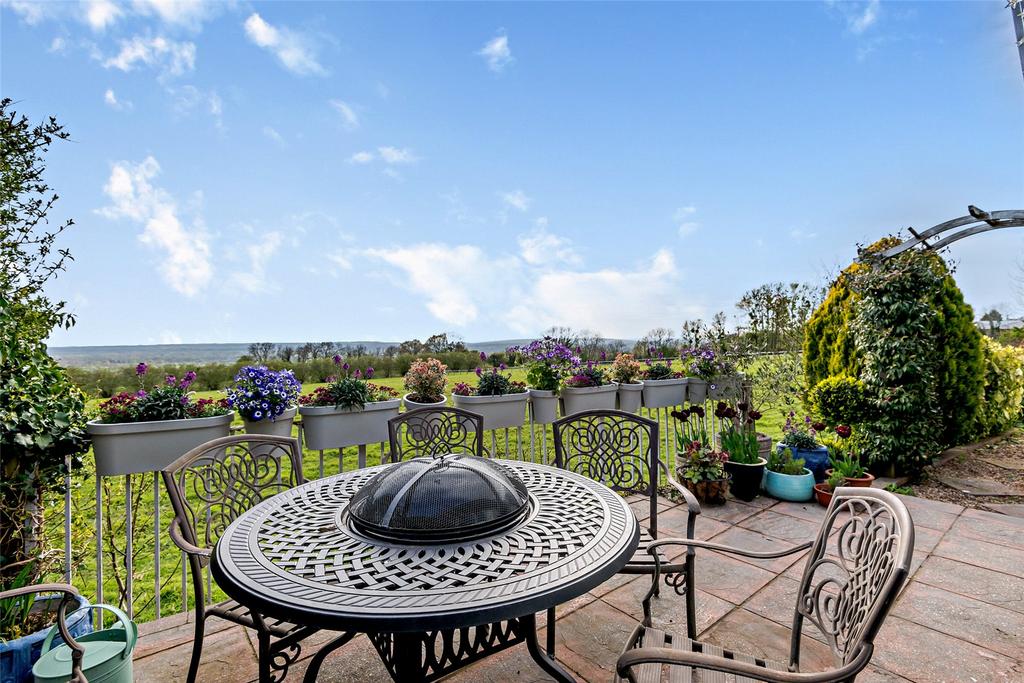 Outside Eating Area