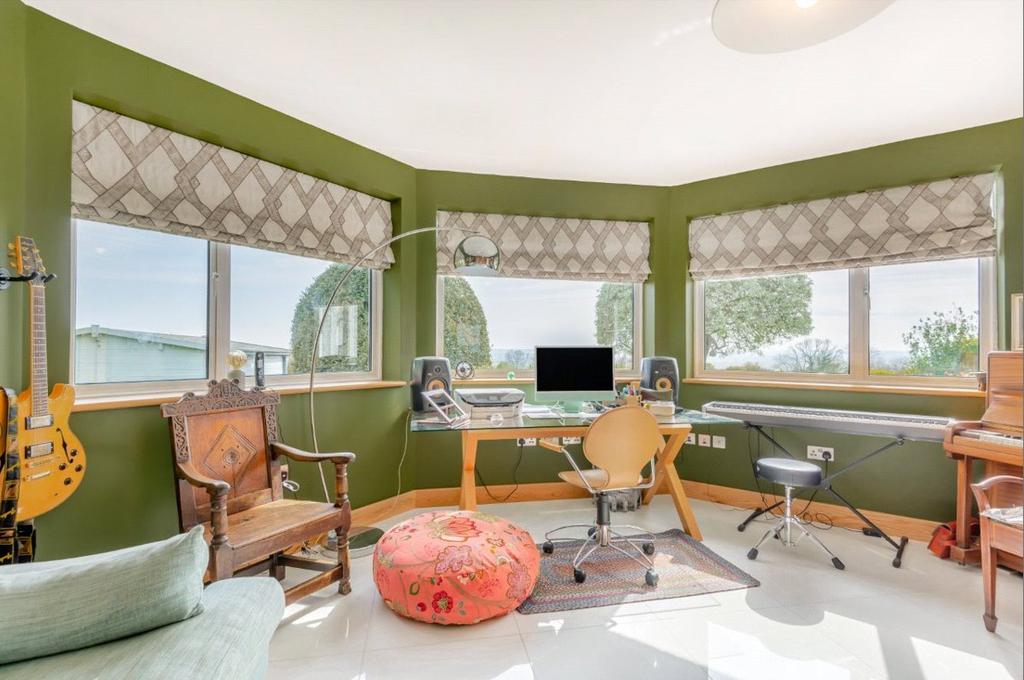 Study/Music Room