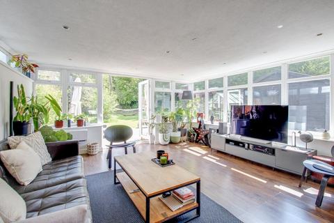 2 bedroom semi-detached bungalow for sale - Emu Close, Heath & Reach, Leighton Buzzard LU7 0AT
