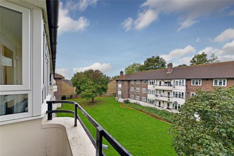 4 bedroom apartment to rent, Clapham South, London, SW4
