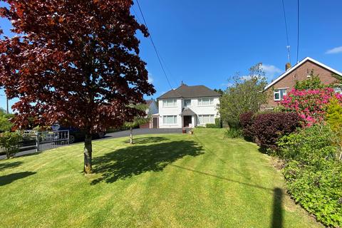 Trefin Lampeter Road, Tregaron, SY25 6HG