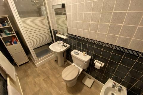 Trefin Lampeter Road, Tregaron, SY25 6HG