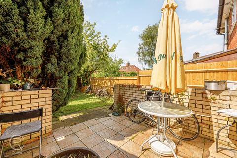 106 Cuckoo Avenue, London, W7 1BN
