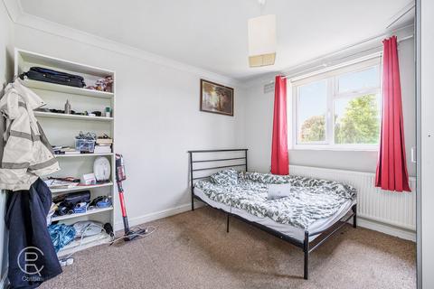 106 Cuckoo Avenue, London, W7 1BN