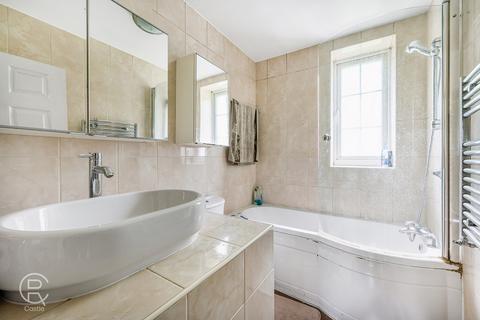 106 Cuckoo Avenue, London, W7 1BN