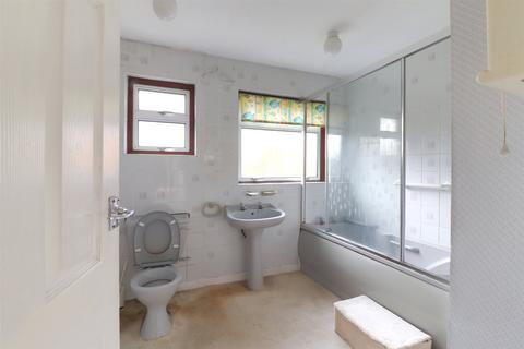 2 bedroom bungalow for sale - Hele Lane, Frithelstockstone, Torrington, Devon, EX38