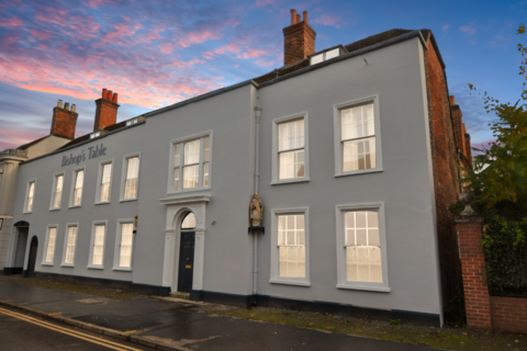 2 bedroom flat for sale, West Street, Farnham, Surrey, GU9