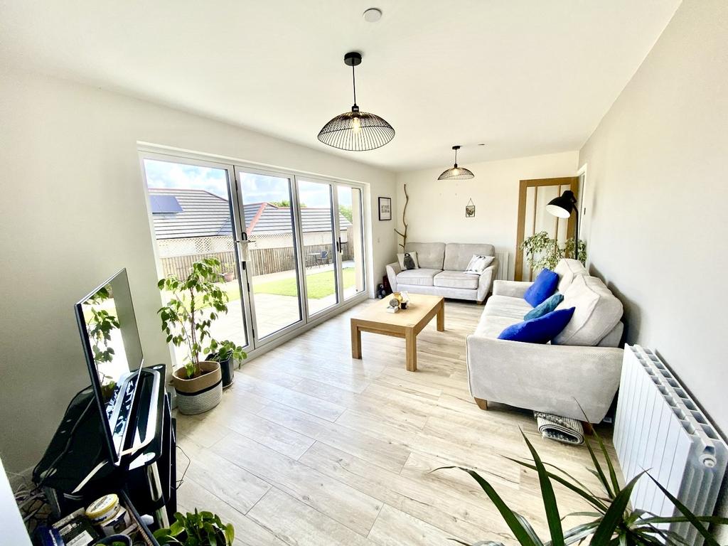 Potters Grove, Templeton, Narberth... 4 bed bungalow £375,000