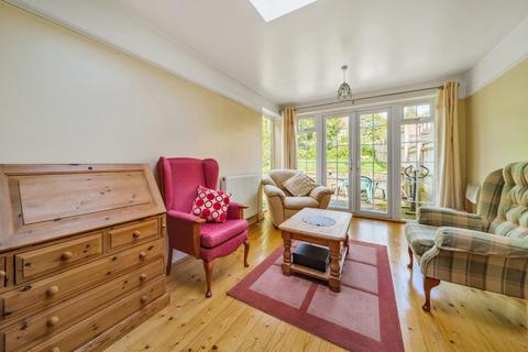 41 Asheridge Road, Chesham, HP5 2PY