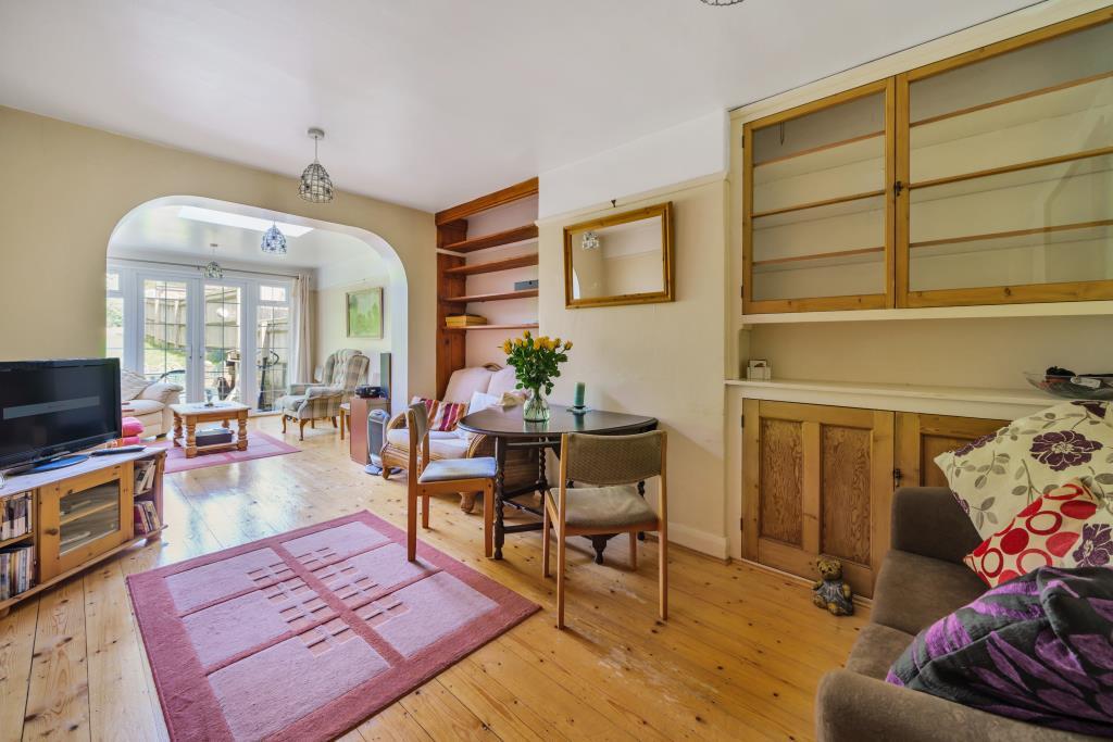 Living Area/Dining Area