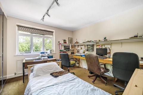 3 London Road, Stanmore, HA7 4PA