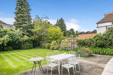 3 London Road, Stanmore, HA7 4PA