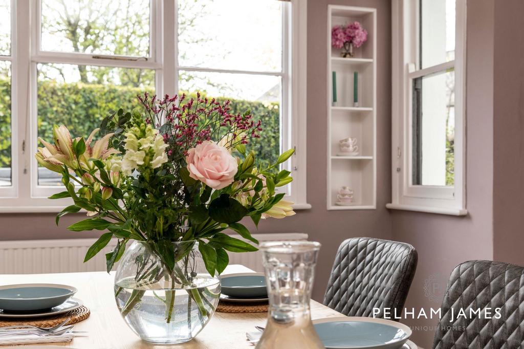 Dining Room, West Cottage, Bourne