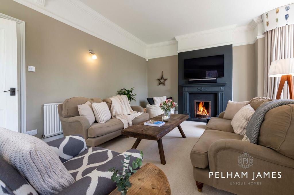 Drawing Room, West Cottage, Bourne