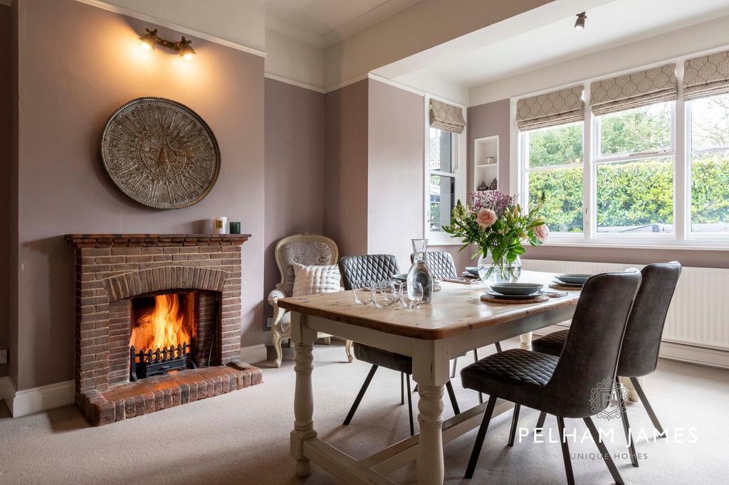 Dining Room, West Cottage, Bourne