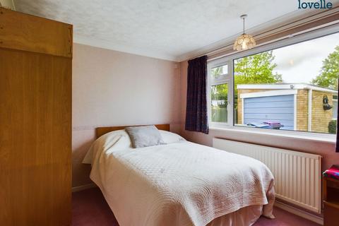 1 Rase Close, Middle Rasen, Market Rasen, LN8 3UF