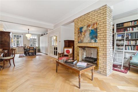 3 bedroom apartment for sale, Coleherne Court, Old Brompton Road, London, SW5