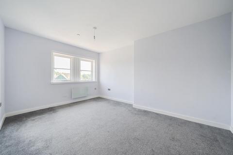2 bedroom flat for sale, Llandrindod Wells,  Powys,  LD1