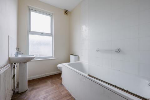 18 Chesham Terrace, London, W13 9HX