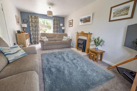 5 Cousens Close, Dawlish, EX7 9TE