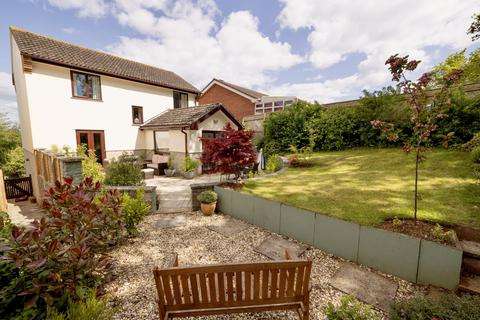 5 Cousens Close, Dawlish, EX7 9TE