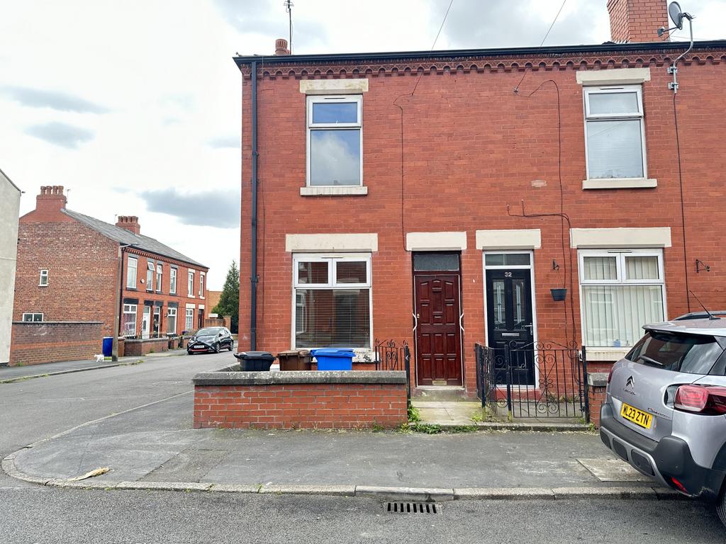 Lingard Street, Stockport, Cheshire, SK5 2 bed terraced house £995