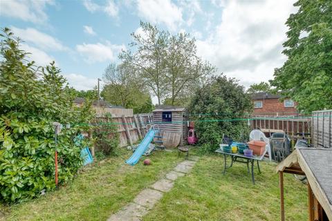 122 Exhall Close, Church Hill, Redditch, B98 9HZ
