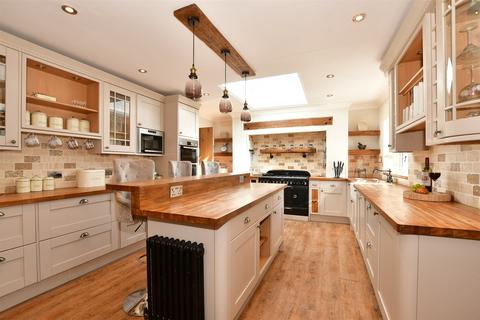 6 bedroom chalet for sale, Botany Road, Kingsgate, Broadstairs, Kent