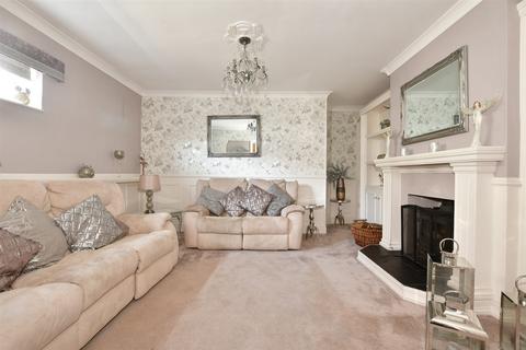 6 bedroom chalet for sale, Botany Road, Kingsgate, Broadstairs, Kent