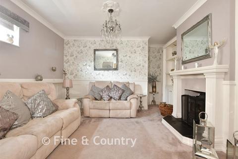 6 bedroom chalet for sale, Botany Road, Kingsgate, Broadstairs, Kent