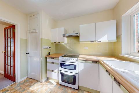 2 Stanhope Road, Dover, CT16 2PR