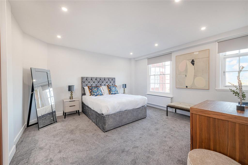 Principal Bedroom
