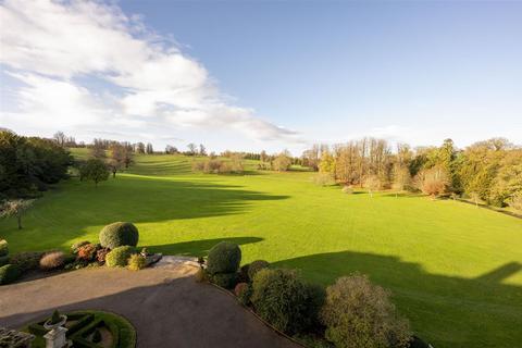 2 bedroom apartment for sale, Sherborne, Sherborne House, GL54