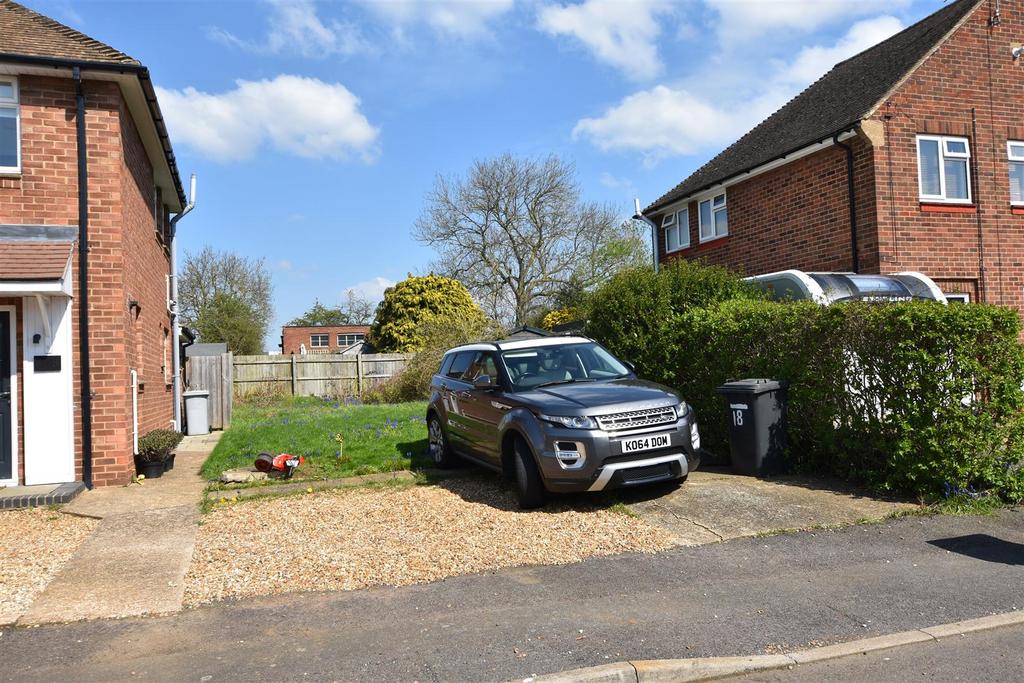 Elm Road, Burton Latimer, Kettering Plot £25,000